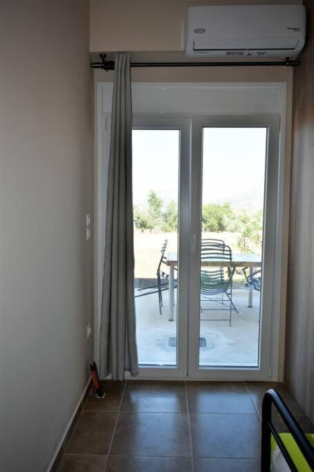 Smailis Apartment 2 Ligourión Ngoại thất bức ảnh